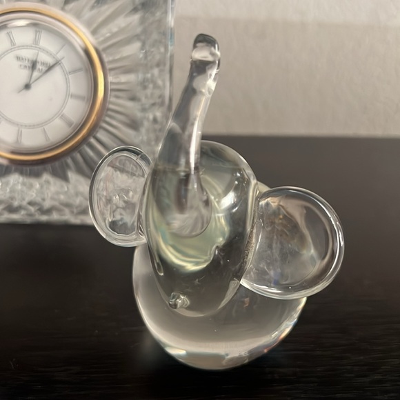 Glass Elephant Good Luck Sculpture - Picture 2 of 4